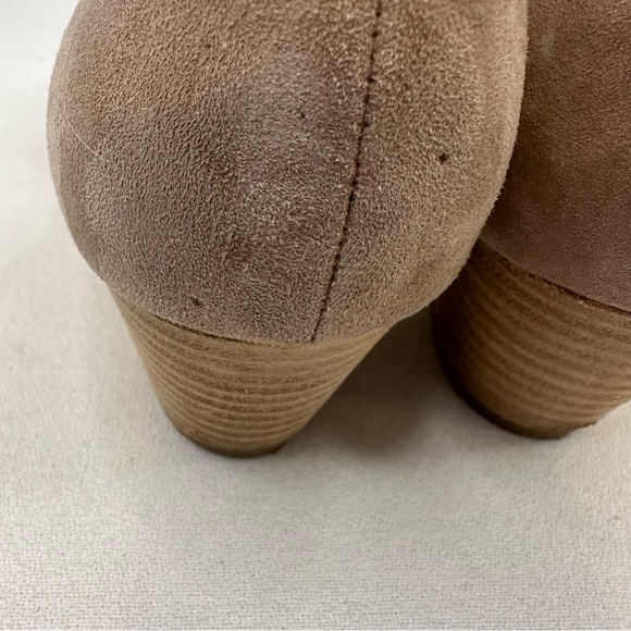 Elegant Tan Women's Wedge Shoes - Picture 11 of 15